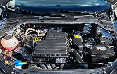 Volkswagen Polo VI (EU Market), 2020 год, 1 750 000 рублей, 33 фотография