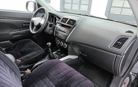 Mitsubishi ASX I рестайлинг, 2012 год, 900 000 рублей, 11 фотография