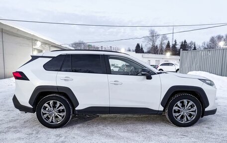 Toyota RAV4, 2024 год, 4 000 000 рублей, 4 фотография