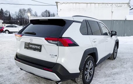 Toyota RAV4, 2024 год, 4 000 000 рублей, 5 фотография