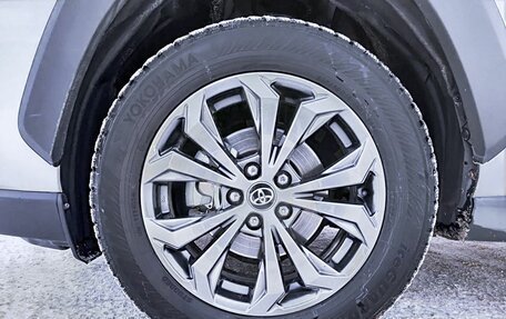 Toyota RAV4, 2024 год, 4 000 000 рублей, 18 фотография