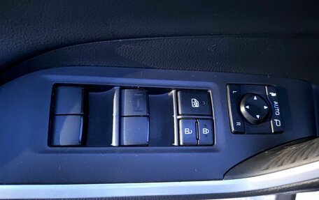 Toyota RAV4, 2024 год, 4 000 000 рублей, 19 фотография