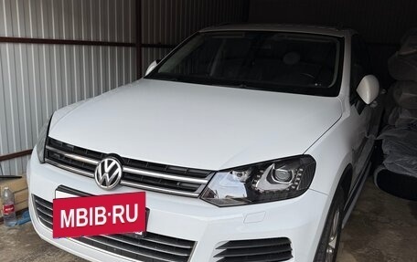 Volkswagen Touareg III, 2012 год, 2 350 000 рублей, 4 фотография