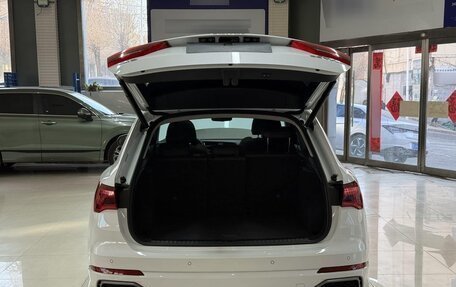 Audi Q3, 2023 год, 2 615 000 рублей, 7 фотография