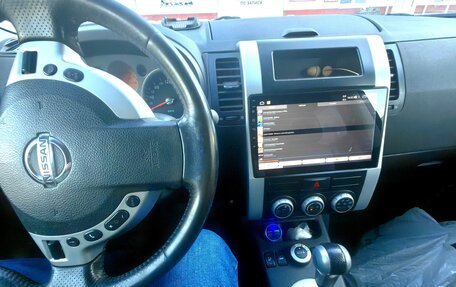 Nissan X-Trail, 2010 год, 1 100 000 рублей, 15 фотография