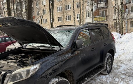 Toyota Land Cruiser Prado 150 рестайлинг 2, 2014 год, 2 850 000 рублей, 2 фотография