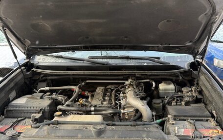 Toyota Land Cruiser Prado 150 рестайлинг 2, 2014 год, 2 850 000 рублей, 14 фотография