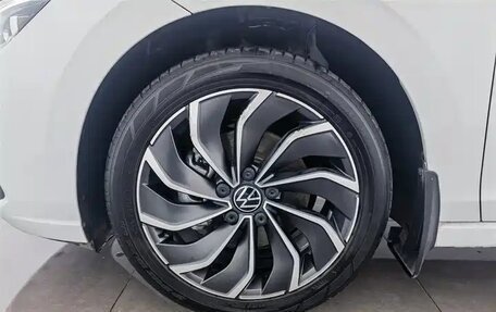 Volkswagen Golf VIII, 2022 год, 2 040 000 рублей, 3 фотография