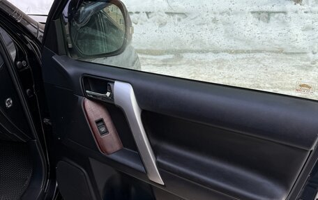 Toyota Land Cruiser Prado 150 рестайлинг 2, 2014 год, 2 850 000 рублей, 7 фотография