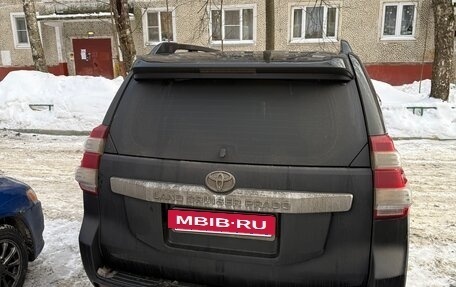 Toyota Land Cruiser Prado 150 рестайлинг 2, 2014 год, 2 850 000 рублей, 3 фотография