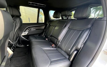 Land Rover Range Rover IV рестайлинг, 2025 год, 21 490 000 рублей, 11 фотография