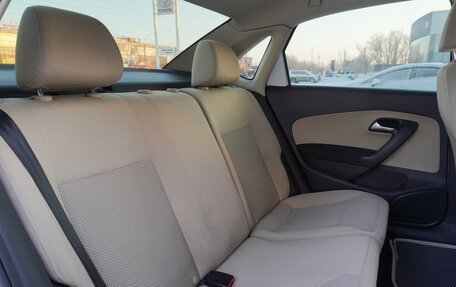 Volkswagen Polo VI (EU Market), 2015 год, 899 000 рублей, 11 фотография