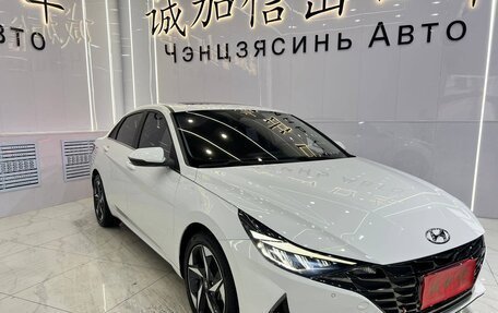 Hyundai Elantra, 2022 год, 1 660 000 рублей, 3 фотография