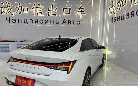 Hyundai Elantra, 2022 год, 1 660 000 рублей, 4 фотография