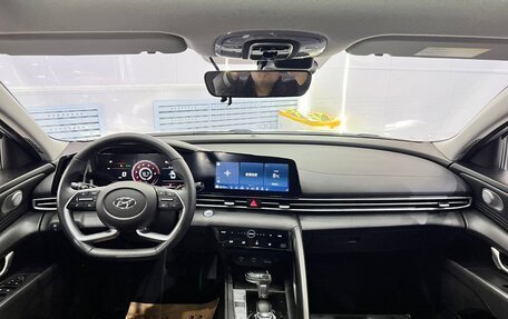 Hyundai Elantra, 2022 год, 1 660 000 рублей, 14 фотография