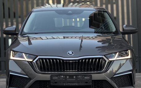 Skoda Octavia IV, 2023 год, 2 350 000 рублей, 2 фотография