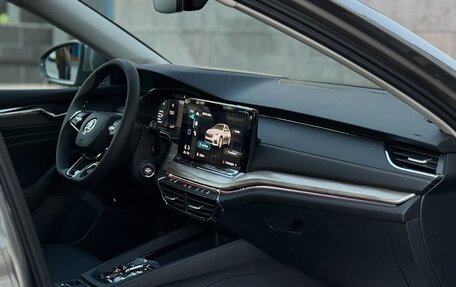 Skoda Octavia IV, 2023 год, 2 350 000 рублей, 8 фотография