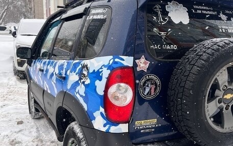 Chevrolet Niva I рестайлинг, 2018 год, 650 000 рублей, 4 фотография