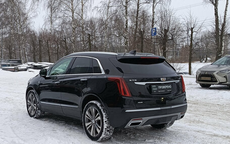 Cadillac XT5 I рестайлинг, 2021 год, 2 600 000 рублей, 8 фотография