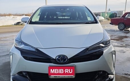 Toyota Prius IV XW50, 2019 год, 2 150 000 рублей, 17 фотография