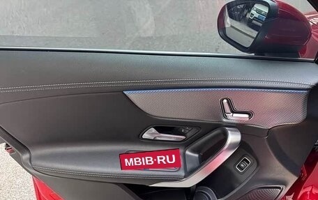Mercedes-Benz A-Класс, 2023 год, 2 150 000 рублей, 15 фотография
