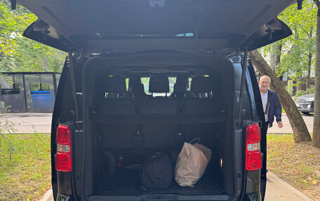 Peugeot Traveller I, 2022 год, 4 000 000 рублей, 5 фотография