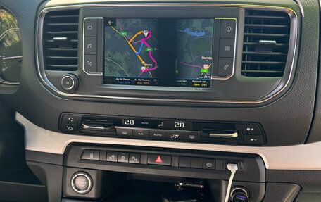 Peugeot Traveller I, 2022 год, 4 000 000 рублей, 12 фотография