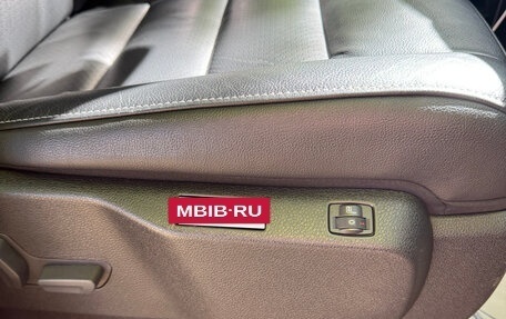 Peugeot Traveller I, 2022 год, 4 000 000 рублей, 11 фотография