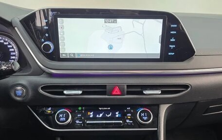 Hyundai Sonata VIII, 2022 год, 2 000 000 рублей, 10 фотография