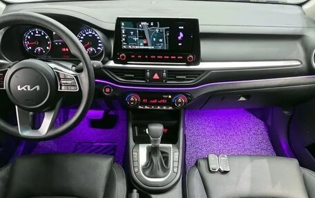 KIA K3, 2022 год, 1 610 000 рублей, 7 фотография