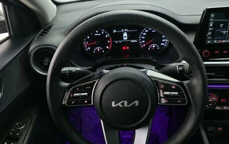 KIA K3, 2022 год, 1 610 000 рублей, 8 фотография