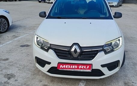 Renault Logan II, 2020 год, 525 000 рублей, 1 фотография