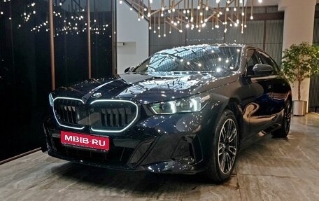 BMW 5 серия, 2025 год, 8 350 000 рублей, 1 фотография