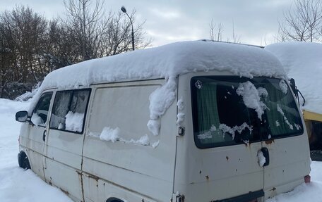 Volkswagen Transporter T4, 2001 год, 200 000 рублей, 1 фотография