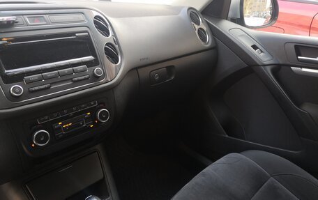 Volkswagen Tiguan I, 2013 год, 1 500 000 рублей, 12 фотография