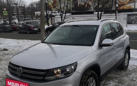 Volkswagen Tiguan I, 2013 год, 1 500 000 рублей, 2 фотография