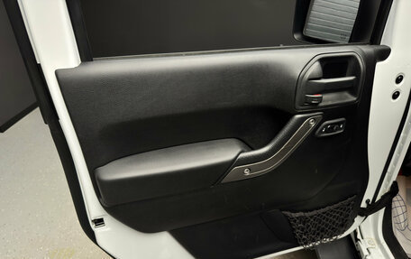 Jeep Wrangler, 2013 год, 4 300 000 рублей, 11 фотография