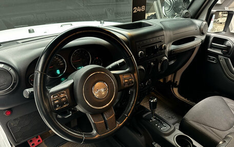 Jeep Wrangler, 2013 год, 4 300 000 рублей, 16 фотография