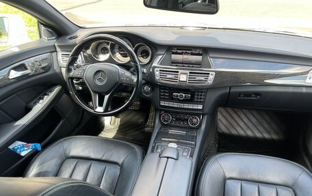 Mercedes-Benz CLS, 2013 год, 3 000 000 рублей, 10 фотография