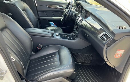 Mercedes-Benz CLS, 2013 год, 3 000 000 рублей, 19 фотография