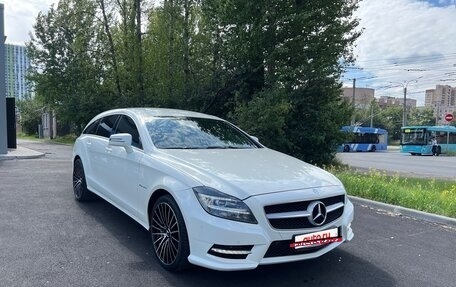 Mercedes-Benz CLS, 2013 год, 3 000 000 рублей, 17 фотография