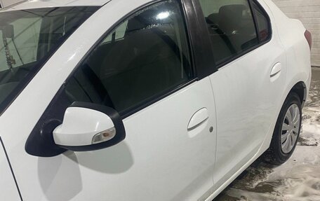 Renault Logan II, 2022 год, 1 100 000 рублей, 5 фотография