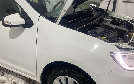 Renault Logan II, 2022 год, 1 100 000 рублей, 11 фотография