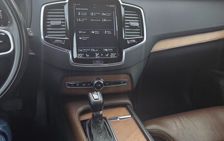 Volvo XC90 II рестайлинг, 2018 год, 3 200 000 рублей, 15 фотография