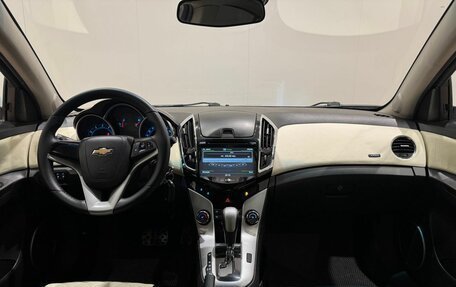 Chevrolet Cruze II, 2013 год, 12 фотография