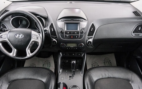 Hyundai ix35 I рестайлинг, 2014 год, 1 379 000 рублей, 10 фотография