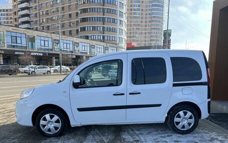 Renault Kangoo II рестайлинг, 2019 год, 1 390 000 рублей, 8 фотография