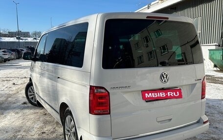 Volkswagen Multivan T6 рестайлинг, 2018 год, 4 500 000 рублей, 7 фотография