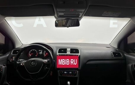 Volkswagen Polo VI (EU Market), 2017 год, 1 050 000 рублей, 9 фотография