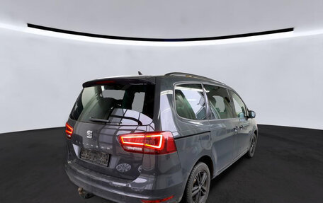 SEAT Alhambra II рестайлинг, 2020 год, 2 572 000 рублей, 2 фотография